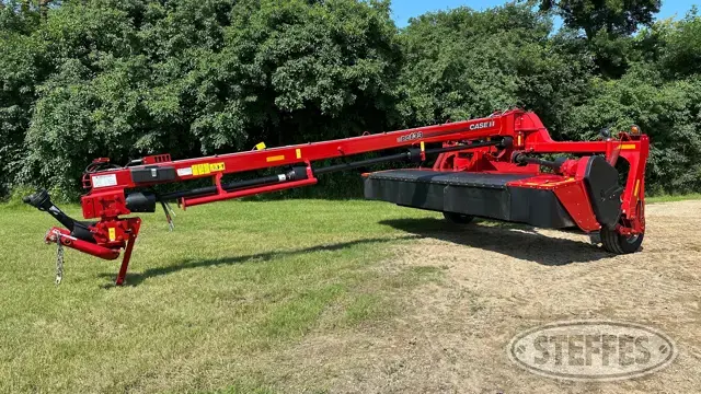 Steffes Group | 2022 Case IH DC133