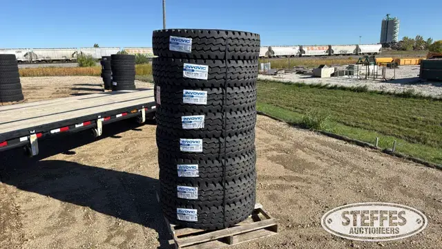 (8) Invovic FM557 11R22.5 tires