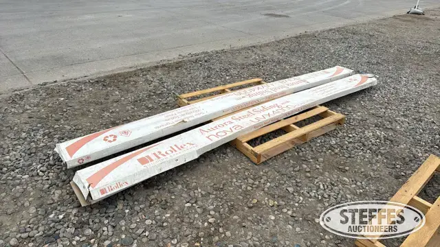 Approx. (20) Aurora steel siding panels