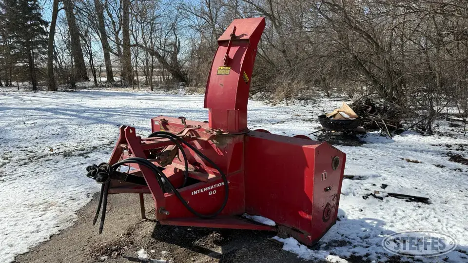 International 80 3 Pt. Snowblower