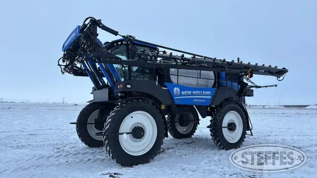2023 New Holland SP370F