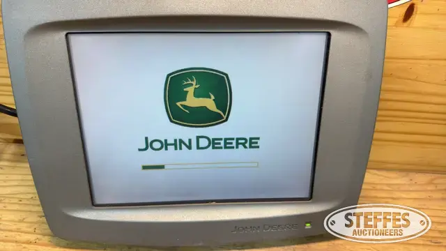 John Deere 2600
