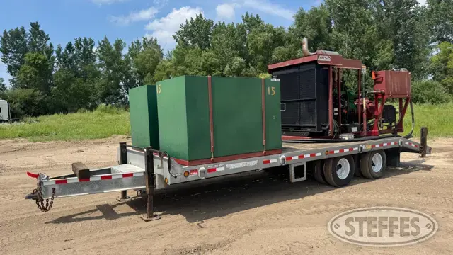 2015 Hydro Lead pump, John Deere 6135 Tier III 600 hp. w/5,208 hrs., 20" Pioneer pump, 60 gpm hyd. pkg., on 2015 Towmaster galvanized T20