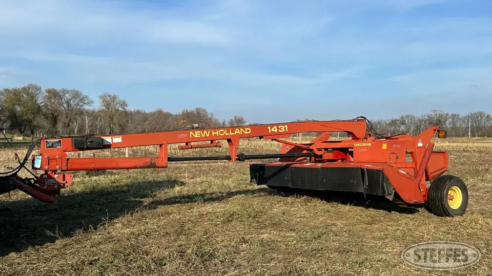 New Holland 1431 Discbine Mower Conditioner