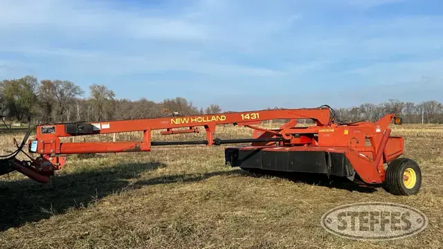 New Holland 1431 Discbine