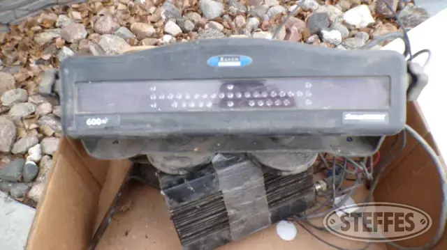 Raven 600 IC Smart Trax