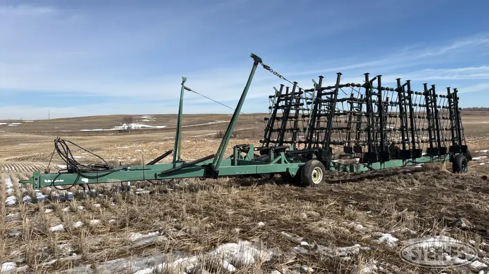 Summers pull-type harrow