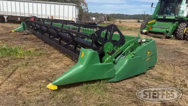2000 John Deere 930F