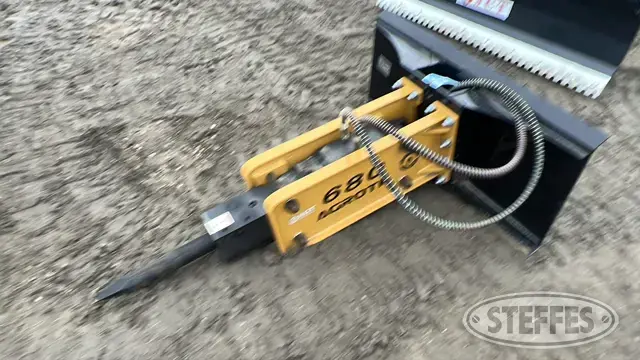 2022 Agrotk SSHH680