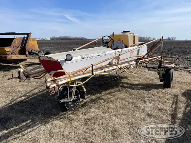 1975 Melroe 103 Spra-Coupe