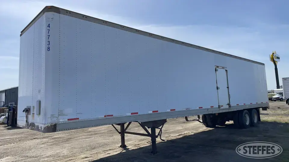 1999 Stoughton AVW Van Trailer