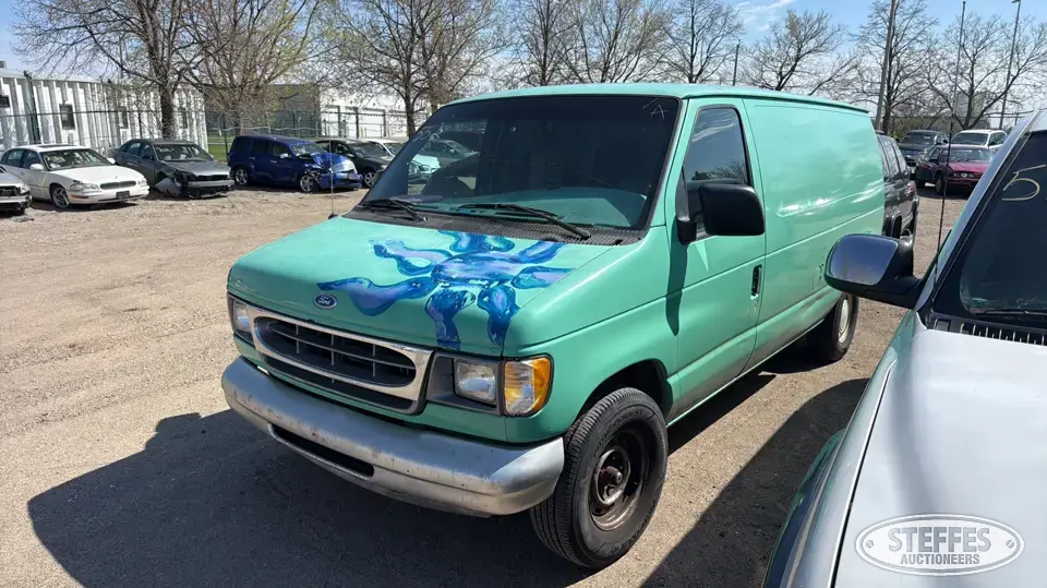 1997 Ford E Econoline Van