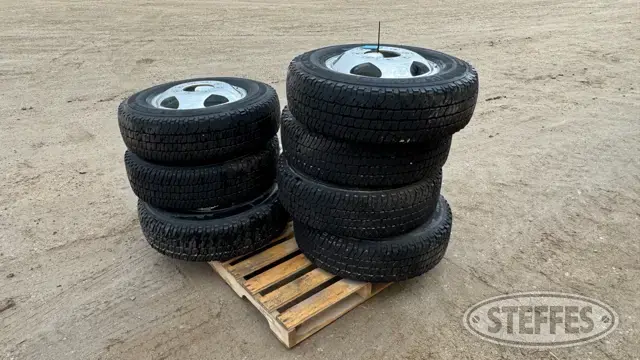 (6) Chevrolet