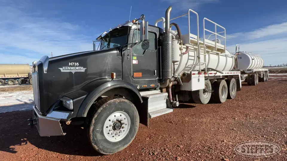 2007 Kenworth T800 Tank Truck