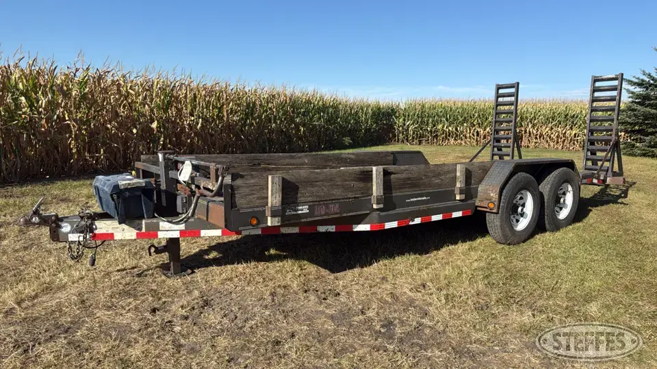 2004 Load Trail Flatbed Trailer