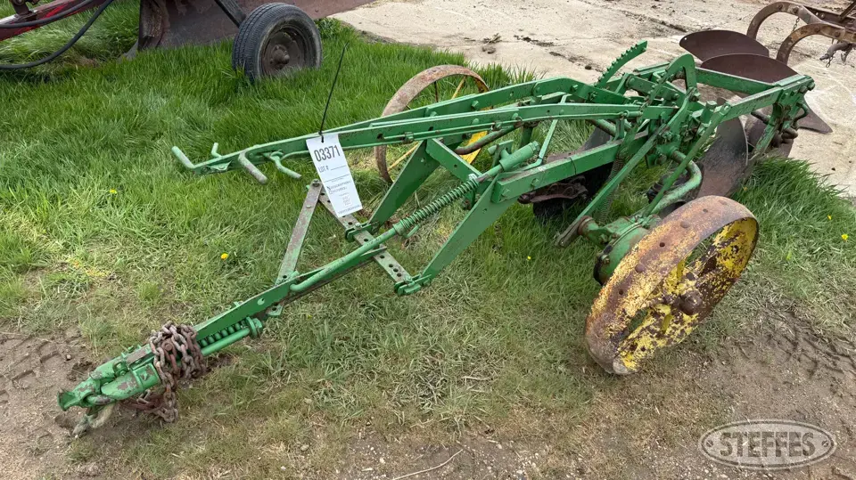 John Deere No. 44 Collectible Machinery-Other