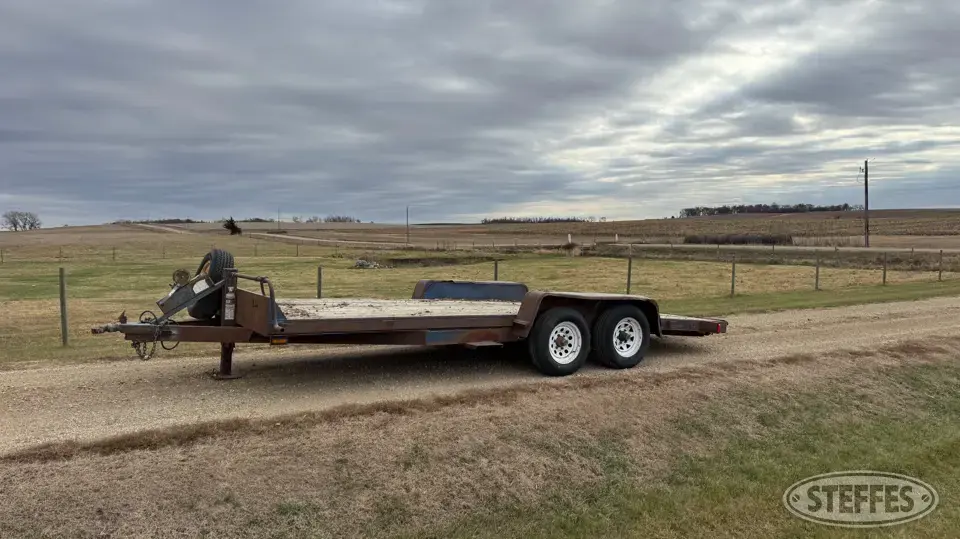 2003 DCT Flatbed Trailer