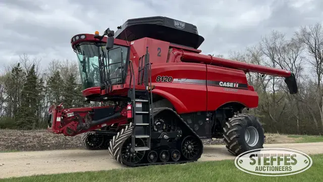 2011 Case IH 8120