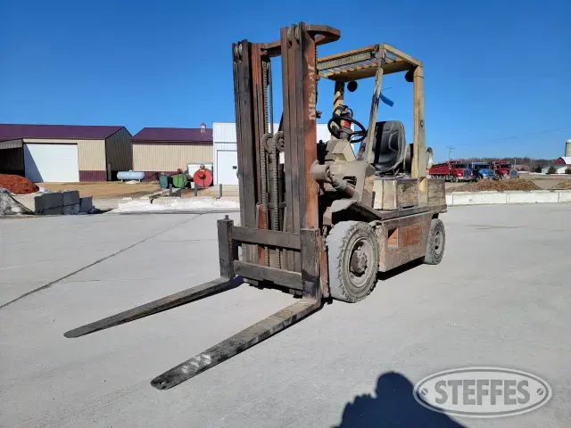Nissan 50