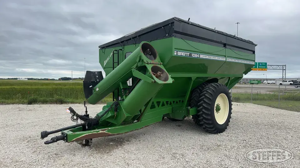 2000 Brent 1084 Grain Cart