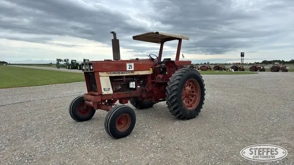 1974 International 1066 2WD Tractor