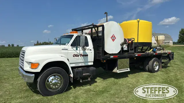 1998 Ford F-750