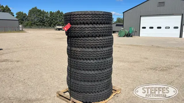 (8) Invovic FM557 11R22.5 tires