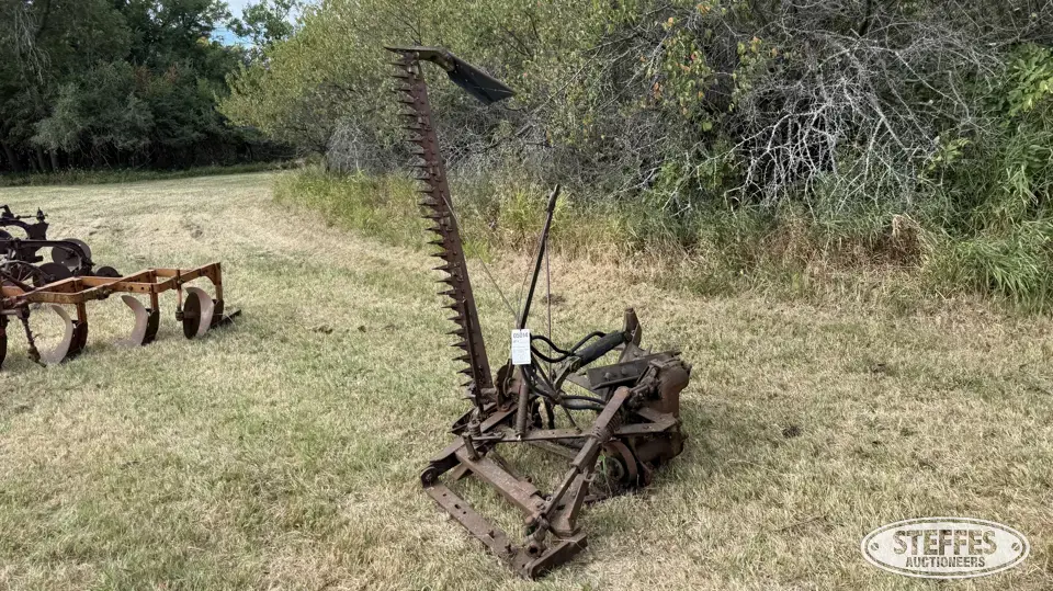 John Deere sickle mower