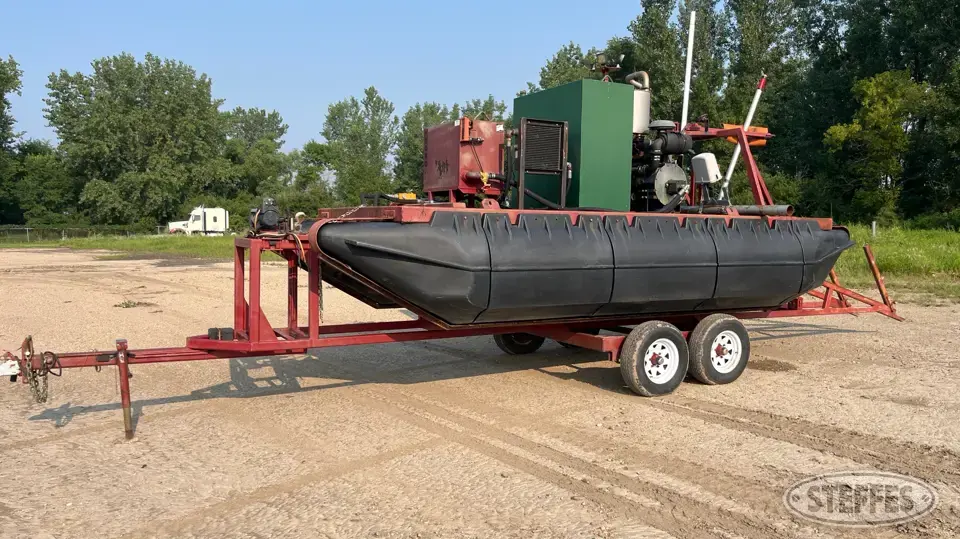 Hydro Boat F1 (Kubota 80 HP), Trailer & Spooling device Manure Pumping Equipment