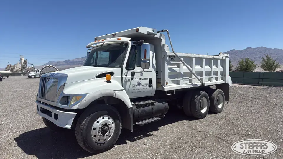 2006 International 7500 Dump Truck