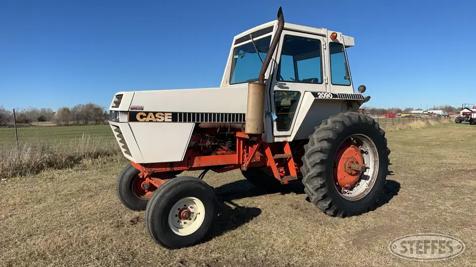 1980 Case 2090 2WD Tractor