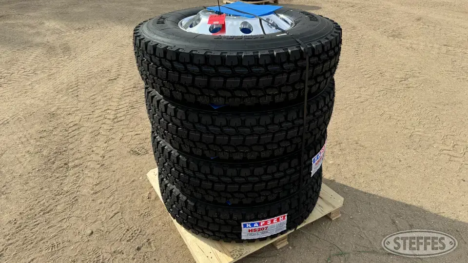 (4) Kapsen HS207 11R22.5 Tires Truck Tire
