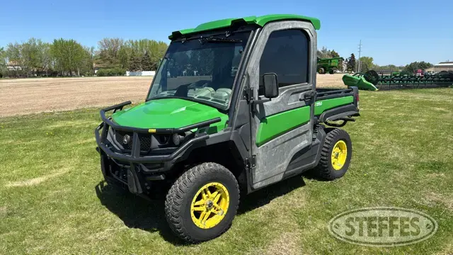 2018 John Deere XUV835R