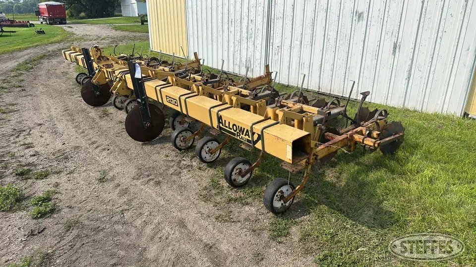 Alloway 2130 Row Crop Cultivator