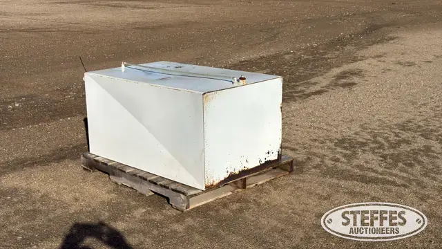 Approx. 150 gal. oil tank