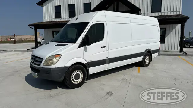 2011 Mercedes-Benz Sprinter 2500