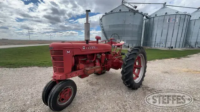 1947 Farmall M