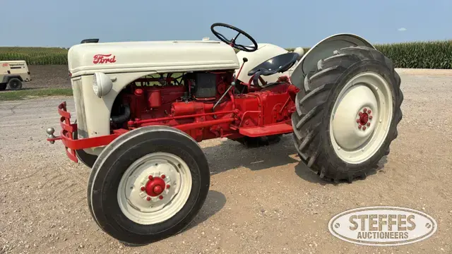1947 Ford 8N