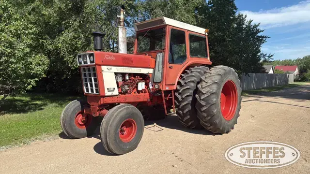 1975 International 1566