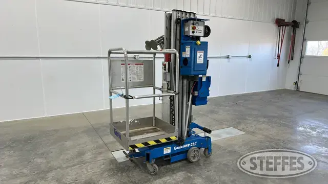 1996 Genie AWP-25S