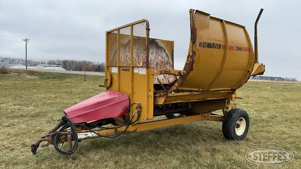 Haybuster 2640 Bale Handling