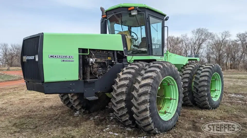1985 Steiger Cougar KR-1225 4WD Tractor