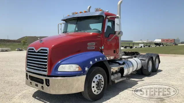 2012 Mack 600