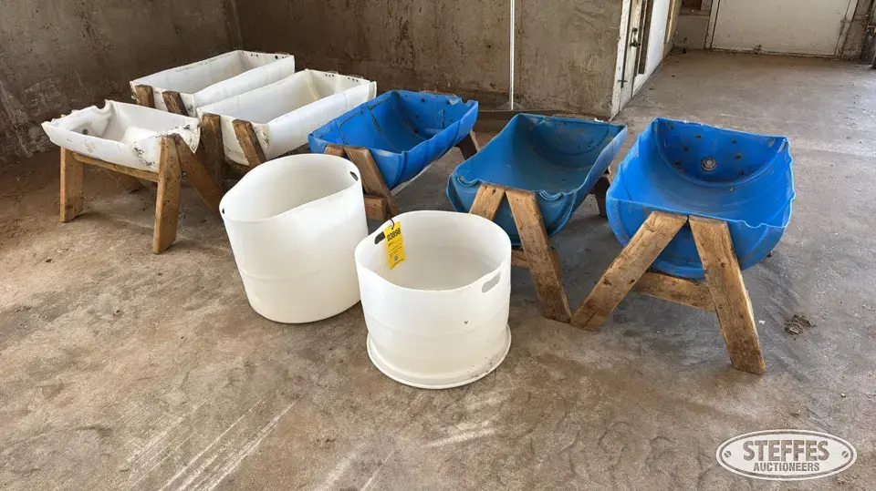 Livestock feeders Feeders and Bunk