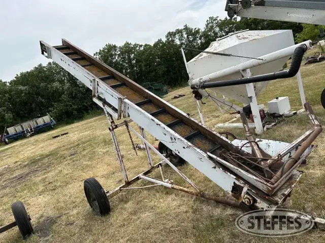 Potato conveyor