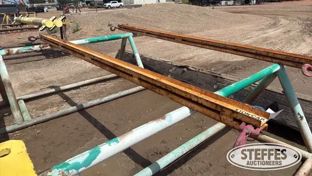 Caldwell 30-5-12 spreader bar