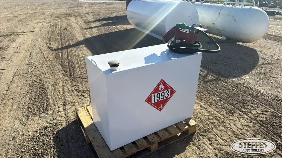 125. gal. fuel tank