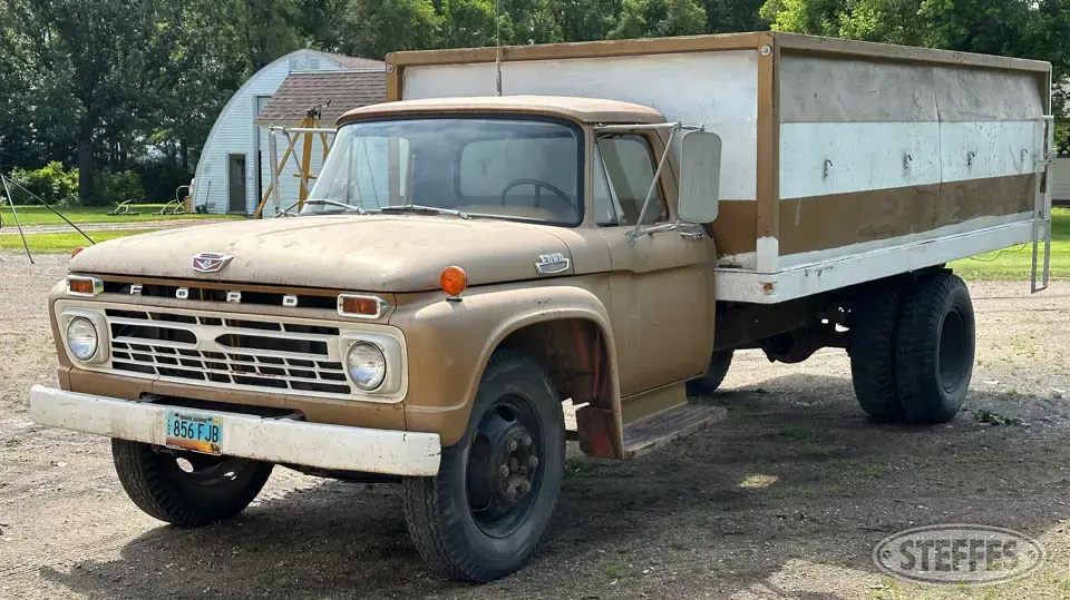 1966 Ford F600 Single Axle Boxed Truck