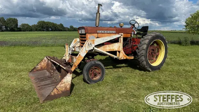 1962 Farmall 460