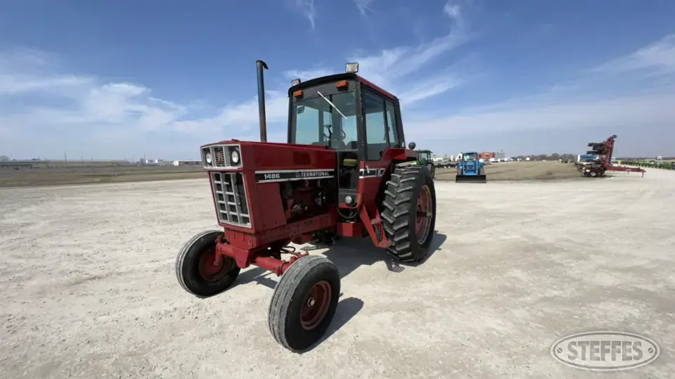 1981 International 1486 2WD Tractor